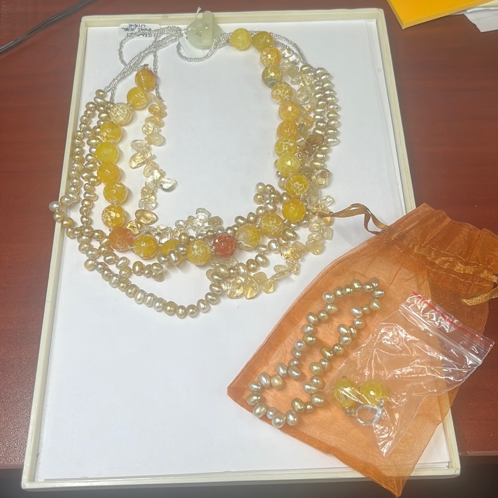 4 Strand Set Agate Pearl Citraine With Bracelet and Earrings